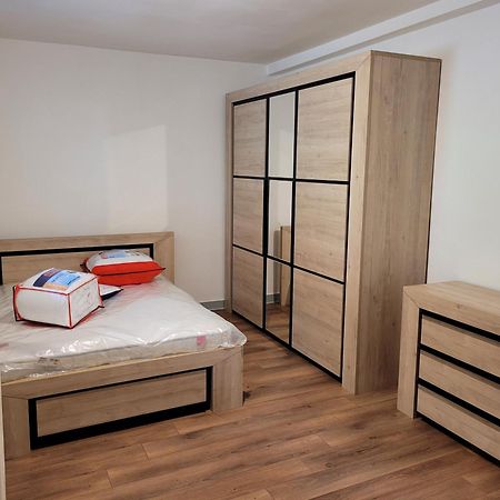 2 Chambres Chez L'Habitant Поатие Екстериор снимка