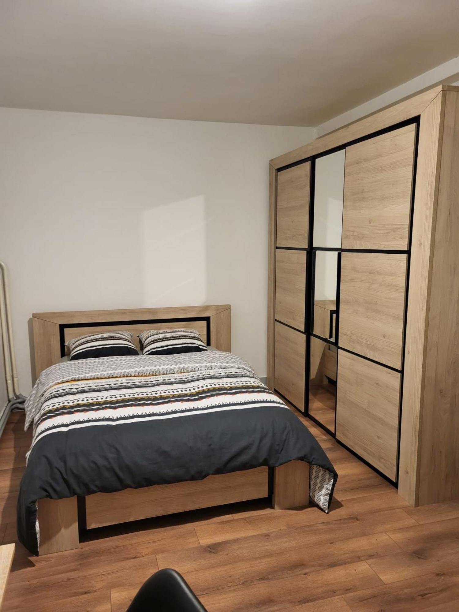 2 Chambres Chez L'Habitant Поатие Екстериор снимка
