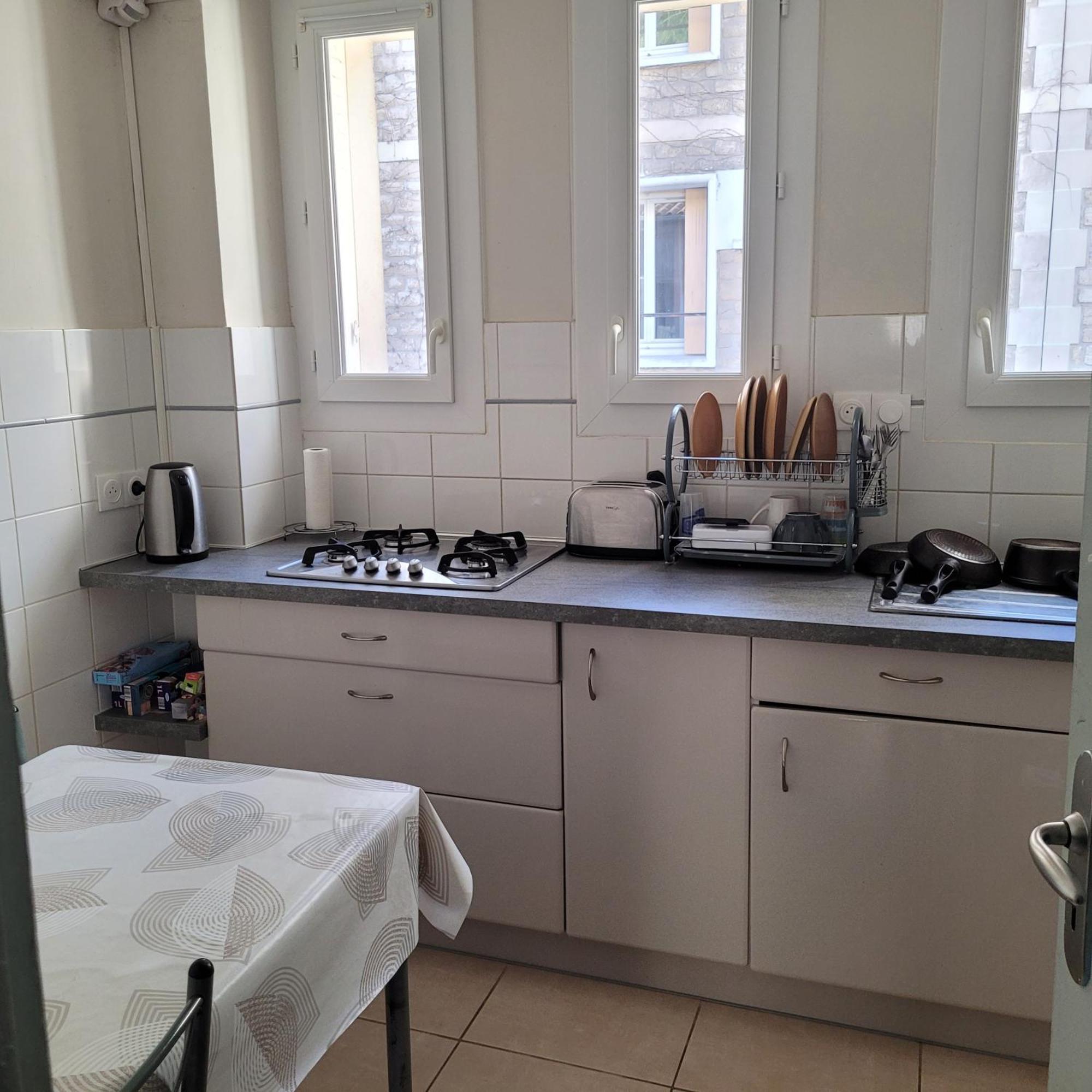 2 Chambres Chez L'Habitant Поатие Екстериор снимка
